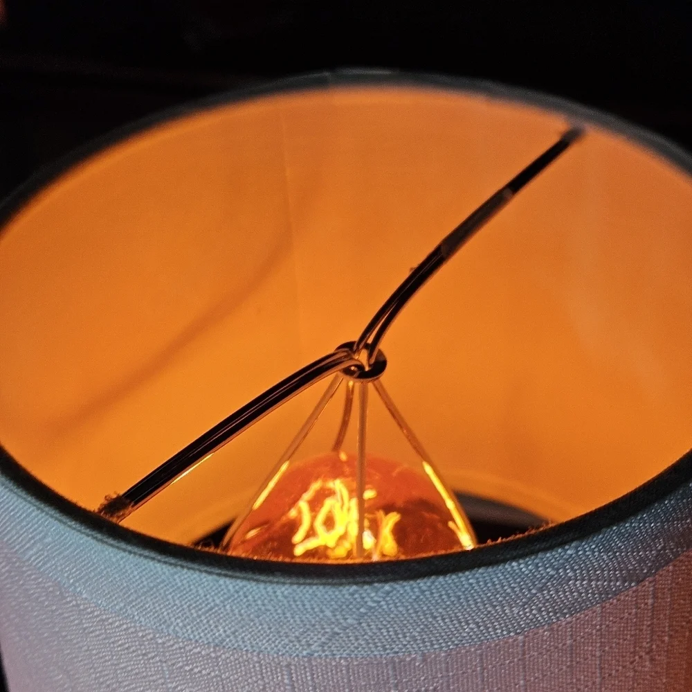 Vintage art deco vibe glass spere set of accent lamps.